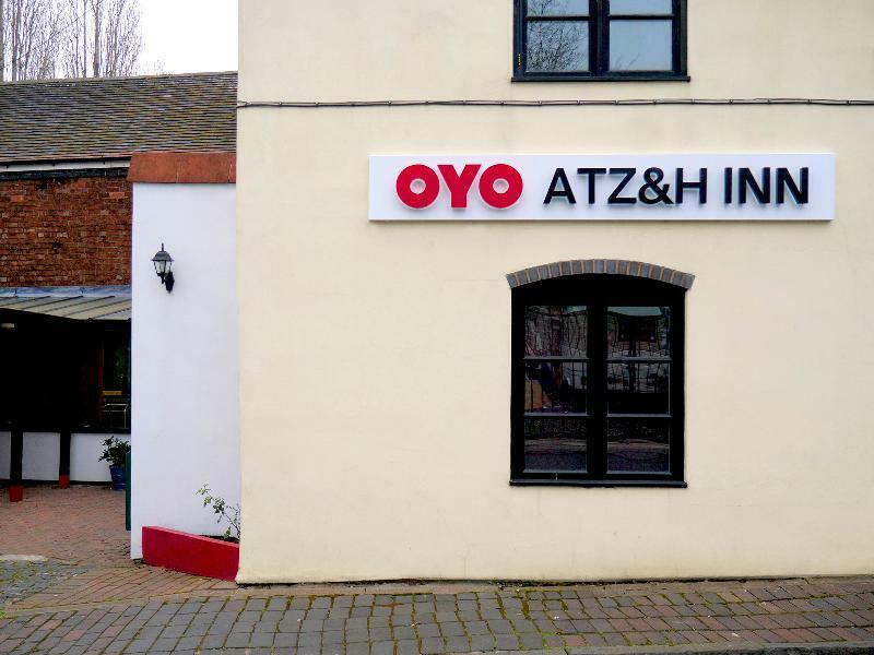 Atz&H Inn Bilston Eksteriør billede